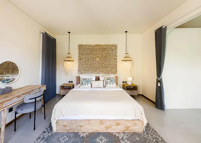 Villa Nasha *